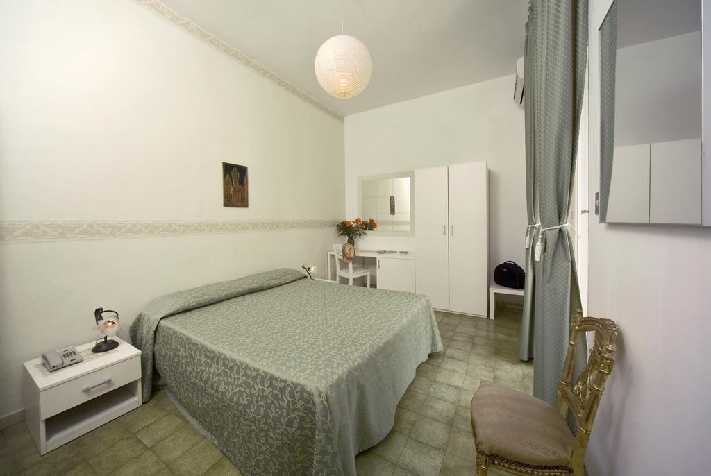 Villa Diana Rooms Ischia Esterno foto