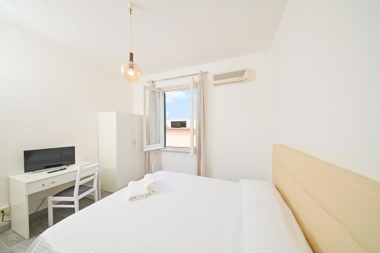 Villa Diana Rooms Ischia Esterno foto