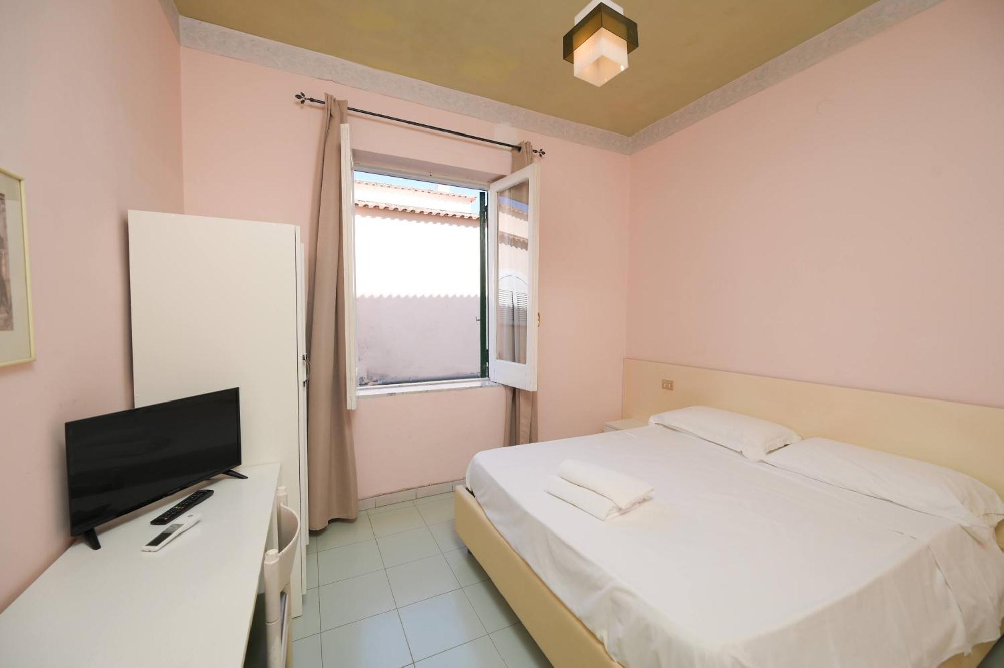 Villa Diana Rooms Ischia Esterno foto