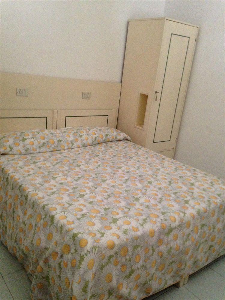 Villa Diana Rooms Ischia Esterno foto